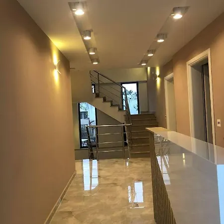 Adriatik מלון 4*