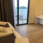 Adriatik Hotel 4*